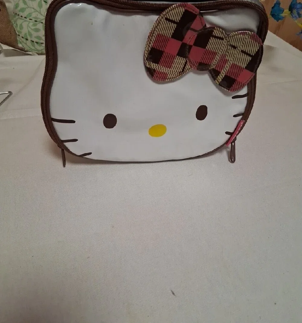 Hello Kitty White Bow Lunch Bag